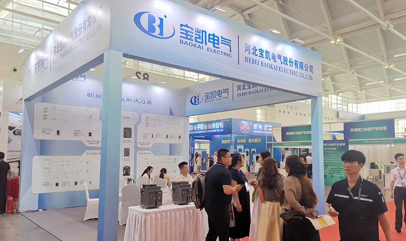 暴击行业天花板！jinnianhui今年会电气硬核技术亮相天津清洁能源展，引央视记者及能源产业巨头现场“挖宝”